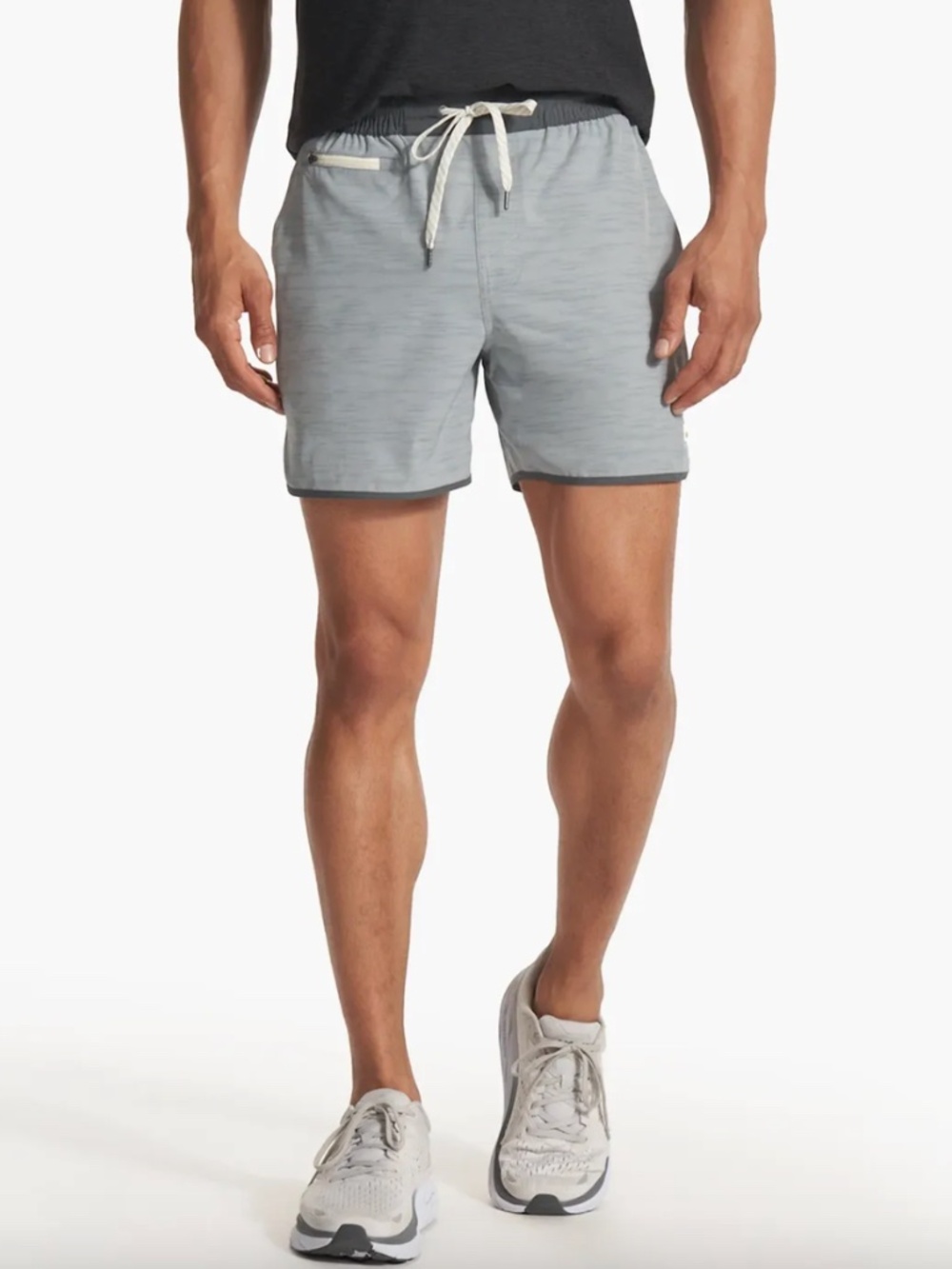 Vuori Mens Banks Short 5" Size M NWOT